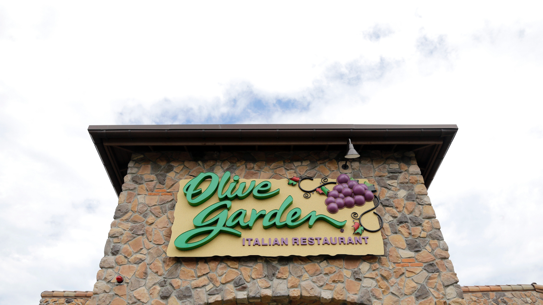 Darden Restaurants Shares Rise On 3q Earnings Fox News