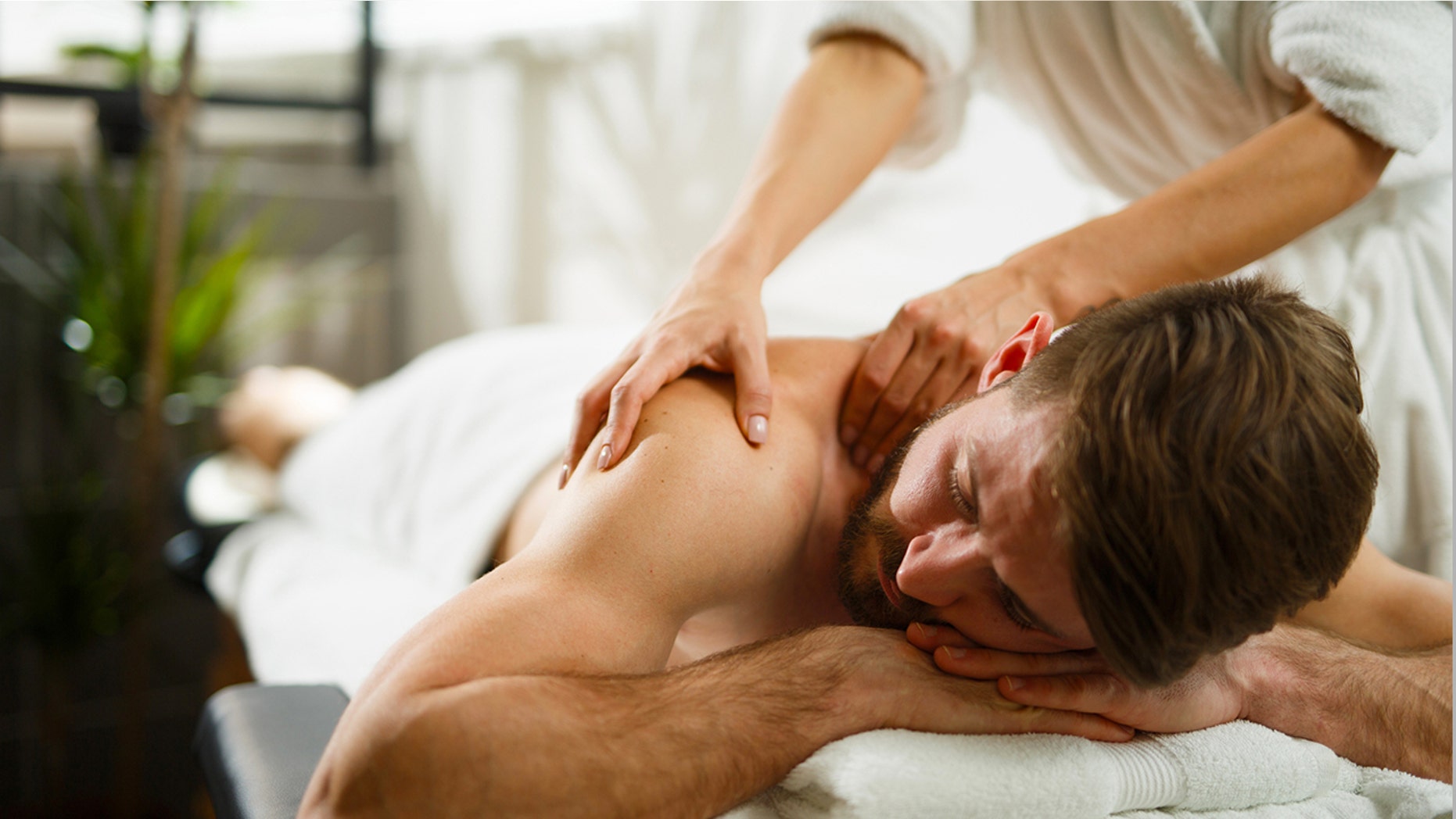 Spa apologizes after gay men reportedly denied couple s massage Fox News