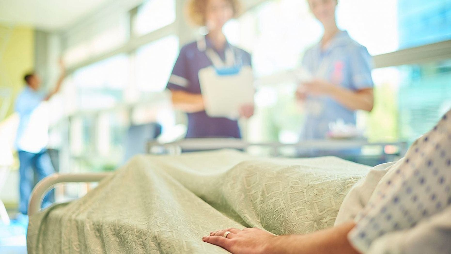 Pennsylvania mom mistakes colon cancer symptoms for hemorrhoids, shares 'shocking' story to warn others woman in a hospital - Pennsylvania mom mistakes colon cancer symptoms for hemorrhoids, shares 'shocking' story to warn others