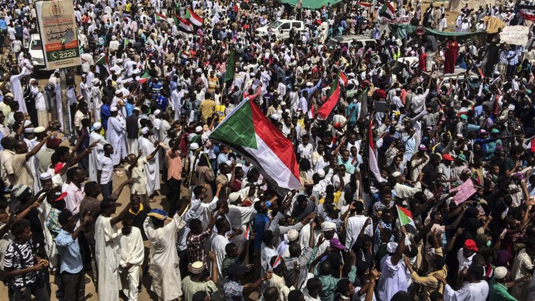 sudan political unrest        
        <figure class=