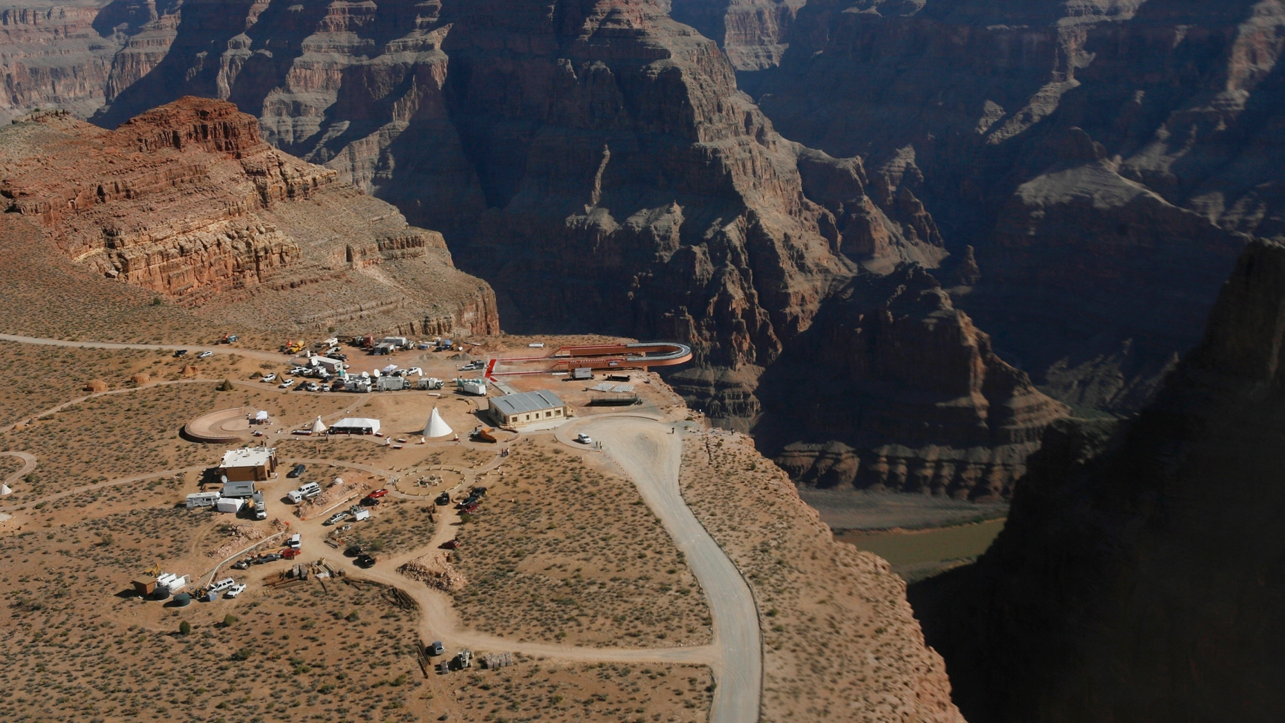 REPORT - In the archival photo of March 20, 2007, the Skywalk is suspended over the Grand Canyon, on the Hualapai Indian Reserve, before the grand opening ceremony at Grand Canyon West, Arizona. track dozens of seemingly accidental fatal falls since the national park was established 100 years ago. (AP Photo / Ross D. Franklin, File)