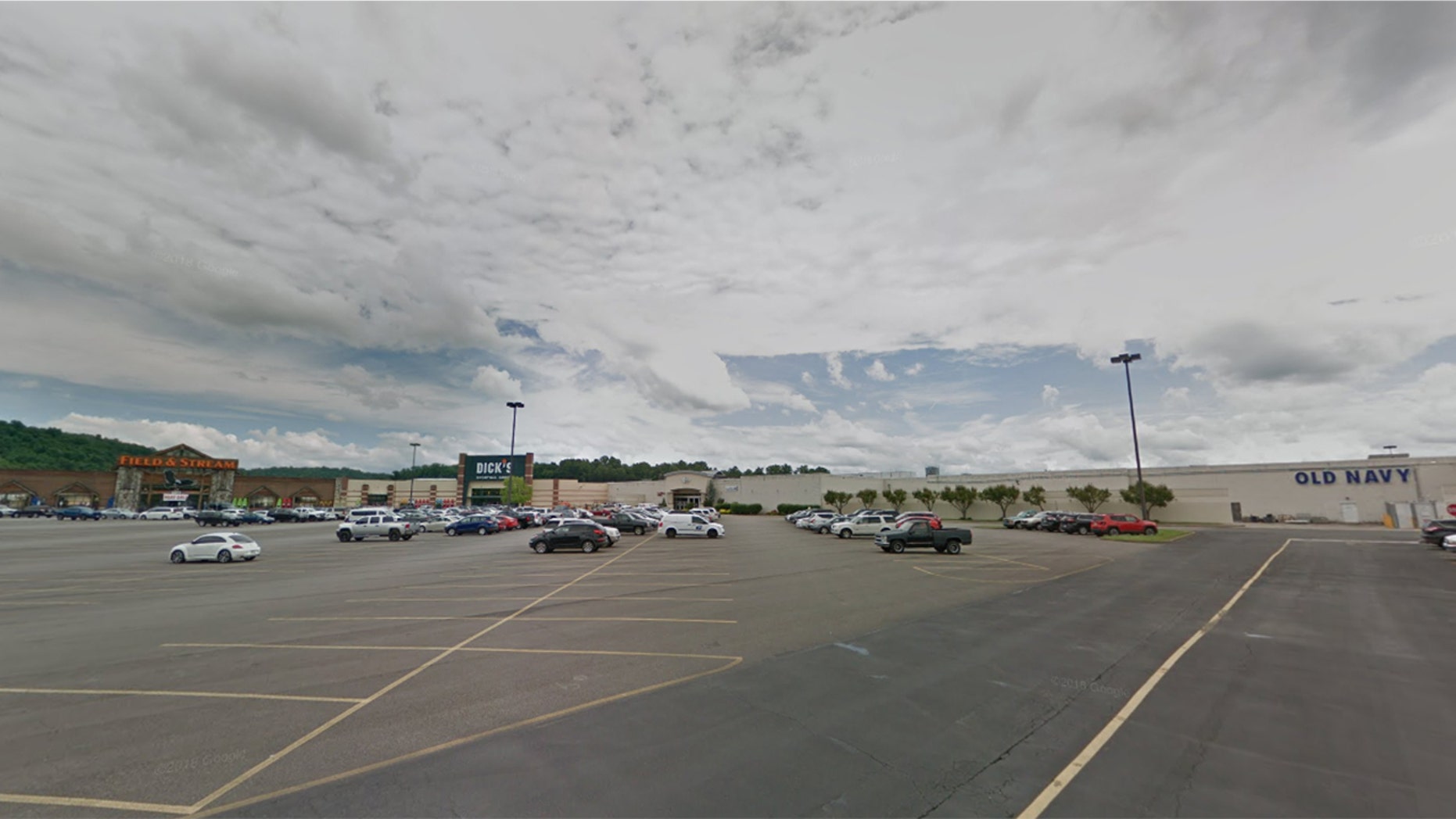 A sensational case of an attempted child kidnapping in the Huntington Mall in Barboursville, W.Va., may have been nothing more than a man being friendly to a little girl.