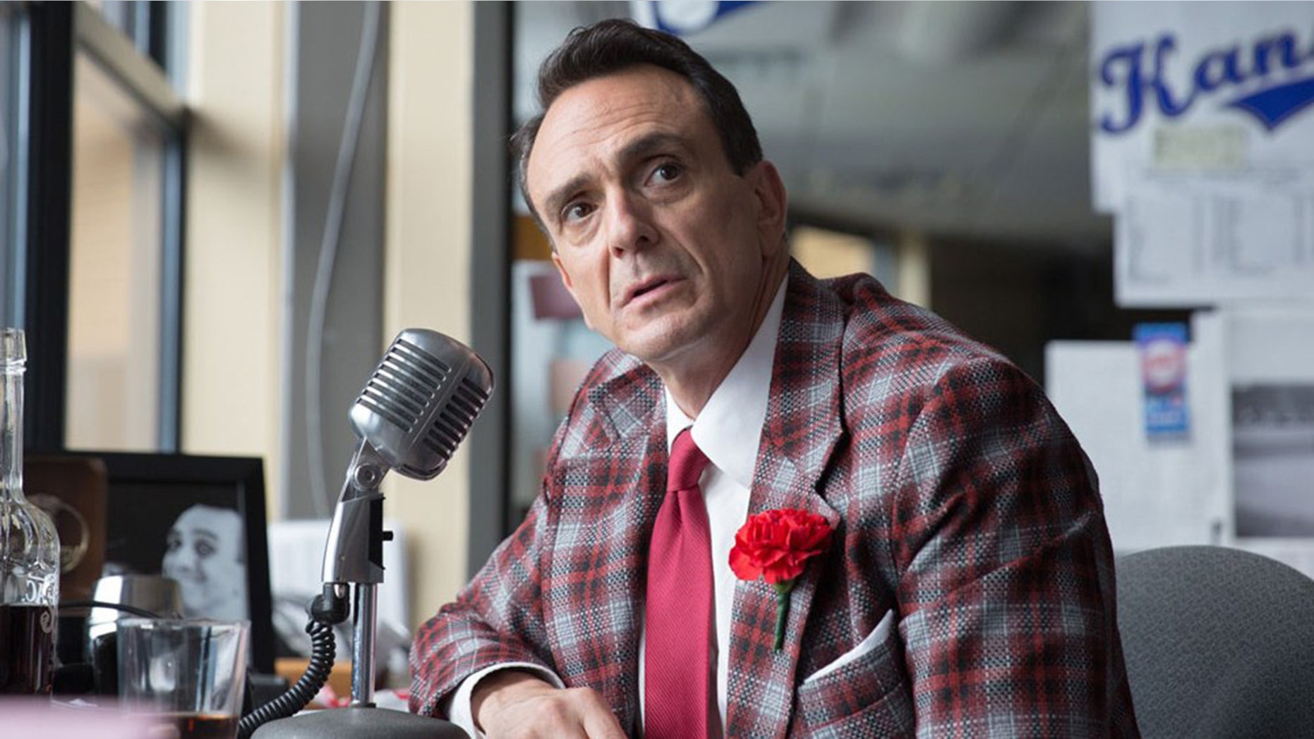 Hank Azaria, who engendered controversy over his character Apu in "The Simpsons," is playing Jim Brockmire in the IFC show.