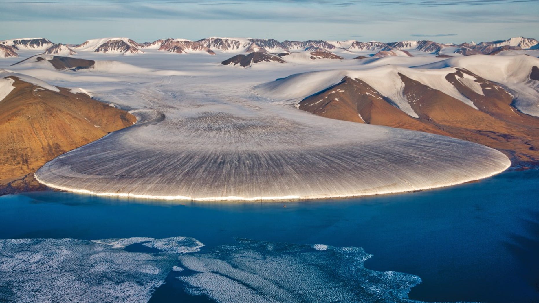 Greenland's Ice Sheet Was Growing. Now It's In A Terrifying Decline ...