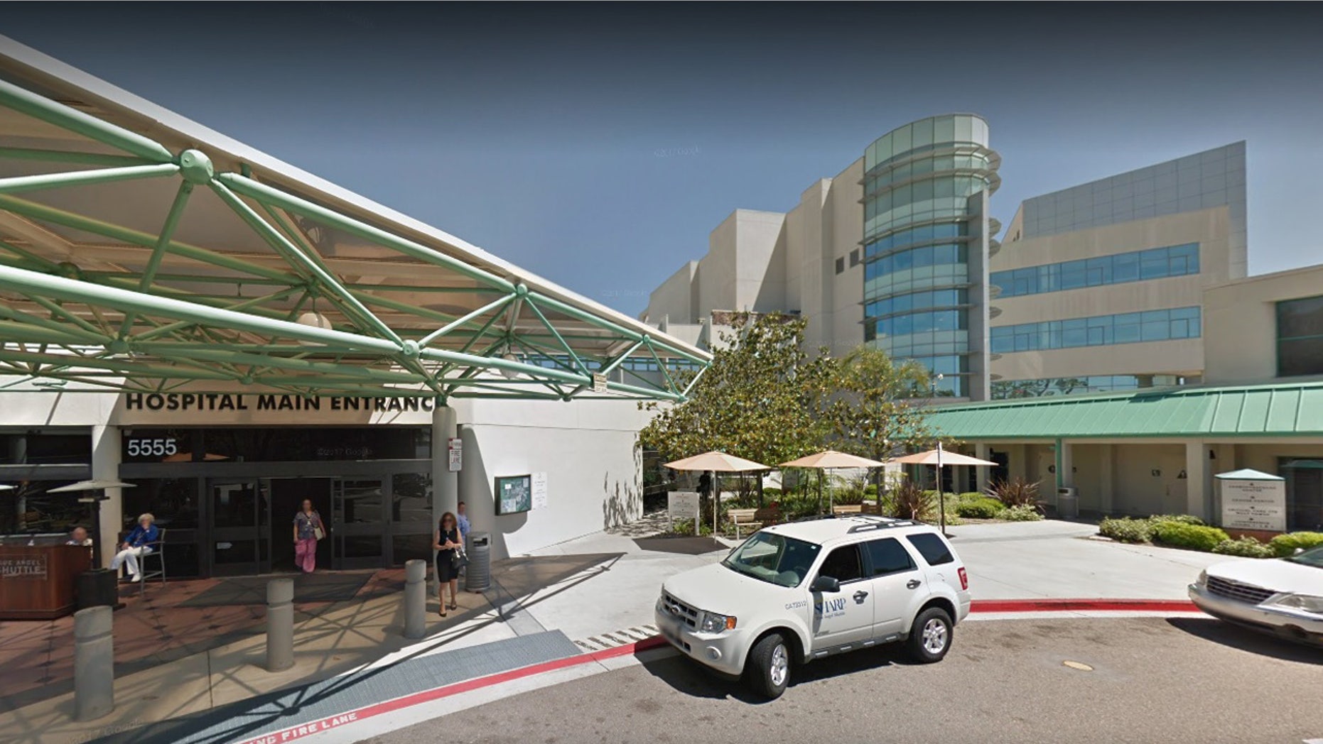 L’hôpital Sharp Grossmont de La Mesa, en Californie, a publié lundi une déclaration dans laquelle il présentait des excuses à plus de XNUMX femmes qui poursuivaient en justice, affirmant qu’elles avaient été accidentellement enregistrées par des caméras activées par le mouvement installées dans trois salles d’opération distinctes afin d’attraper quelqu'un