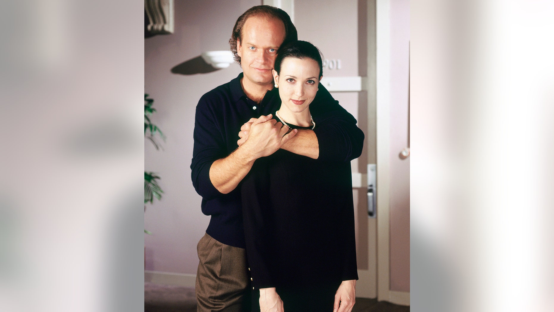 Kelsey Grammer as Dr. Frasier Crane, Bebe Neuwirth as Dr. Lilith Sternin