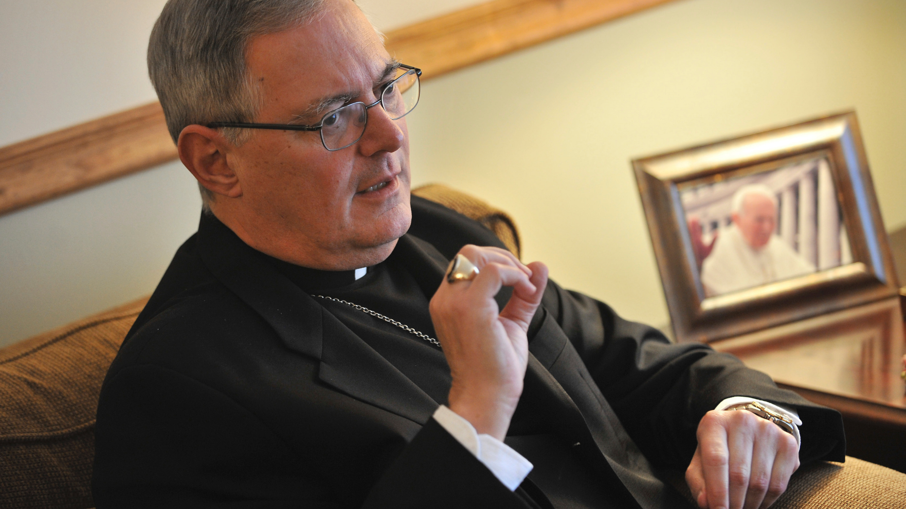 Westlake Legal Group ContentBroker_contentid-58f929191f8a49fba998e132bc30b8d8 Bishop faces backlash after tweet about Pride Month PROVIDENCE, R.I. fox-news/us/religion/christianity fox-news/us/crime fnc/us fnc Associated Press article 84f83061-ec3e-50fc-ae9a-4e7ec78c67aa