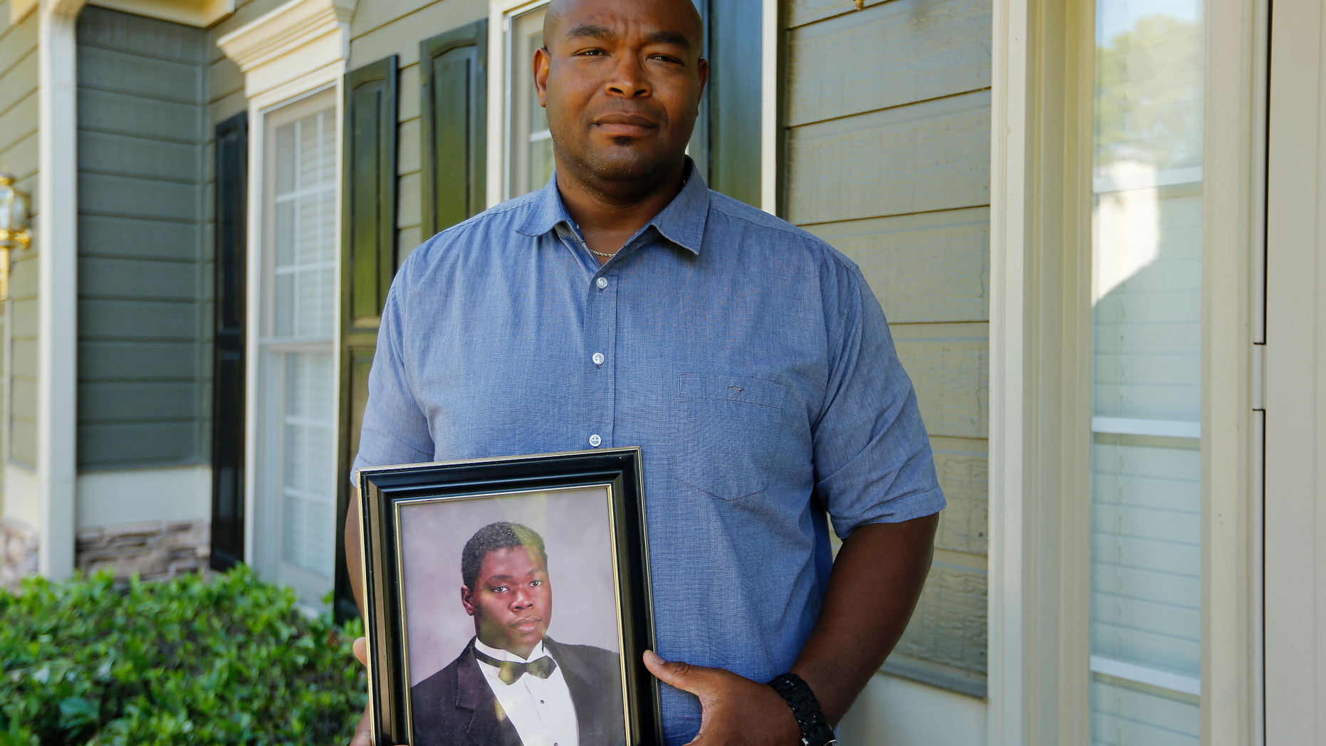 Westlake Legal Group ContentBroker_contentid-95b99850a0024aee94487d32f1ccf772 Georgia parole board delays clemency for condemned man fox-news/us/crime fnc/us fnc ATLANTA Associated Press article 3448e42f-d954-518b-9c82-7b45be3f5d71