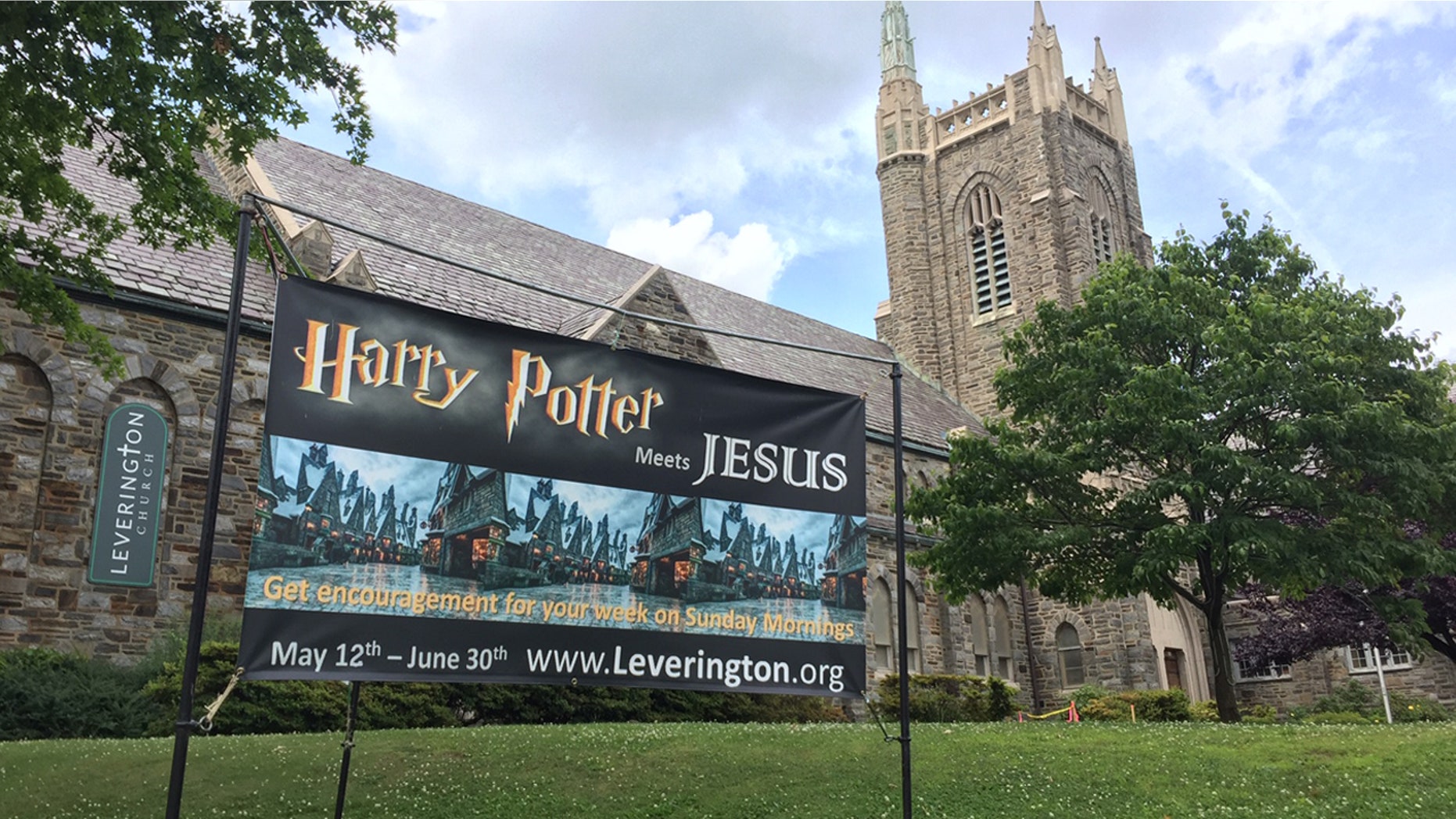 Leverington Presbyterian Church in Philadelphia, Pa. is attracting believers and fans of J.K. Rowling's popular series in "Harry Potter meets Jesus."