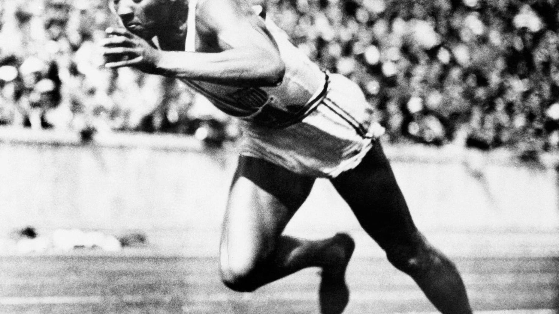 American sprint star Jesse Owens (AP Photo)