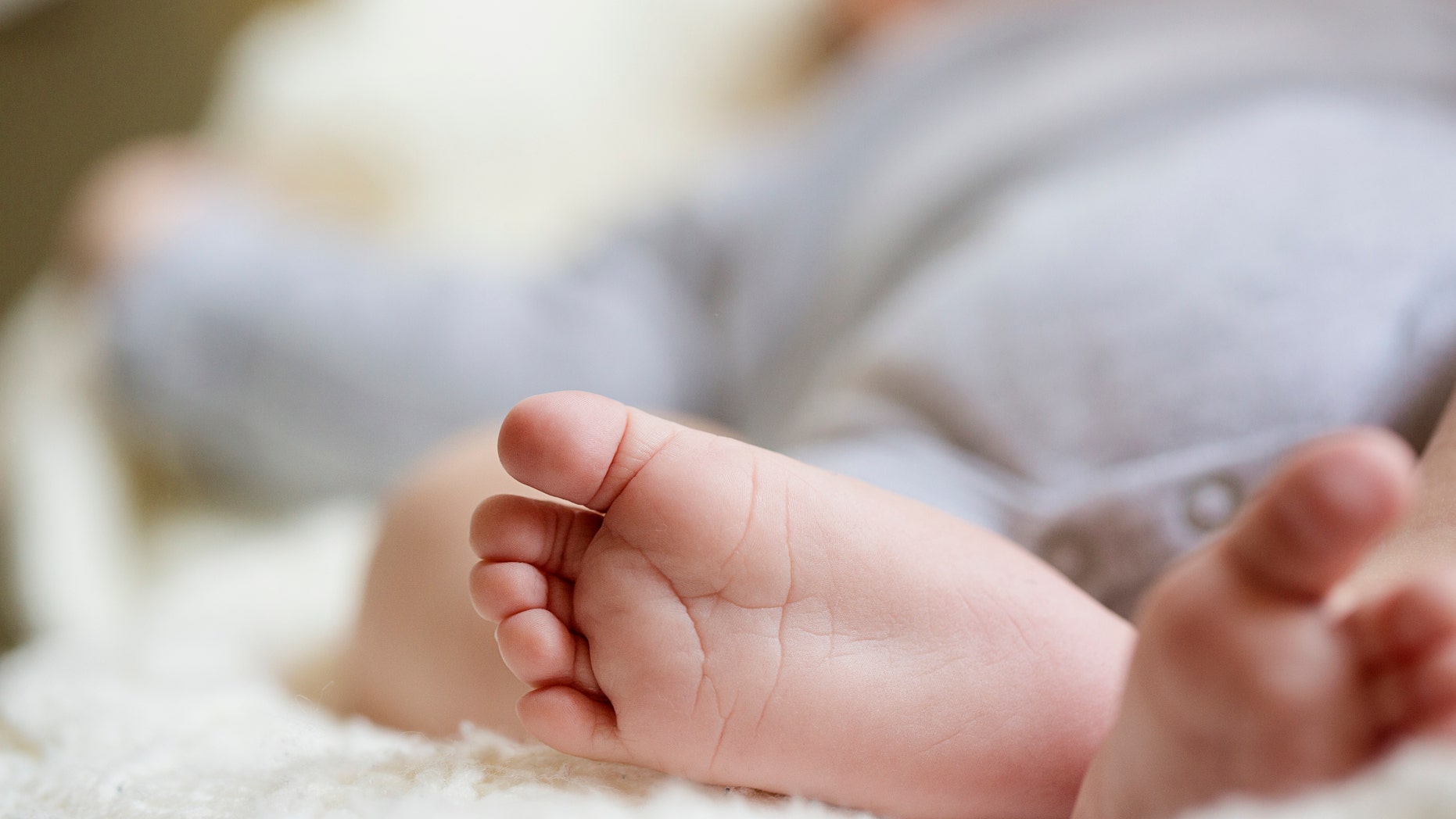 While the exact cause of his death was not determined, a pediatrician told investigators that there was evidence of “hypoxia and brain damage because of lack of oxygen and blood to the brain.”