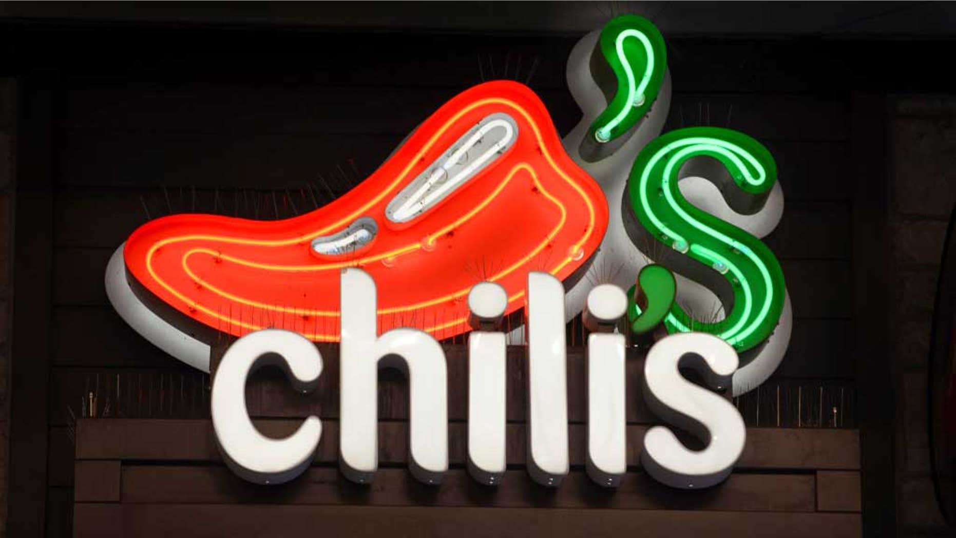 In celebration of its 1.7 million delivery recipients, Chili’s is offering free delivery through Nov. 19.