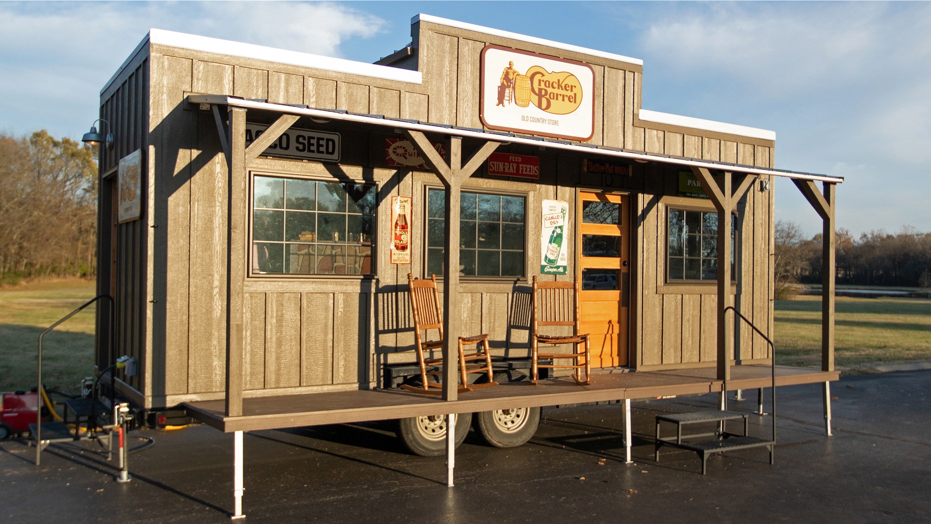 cracker barrel makes tiny 'new york citysized' version of