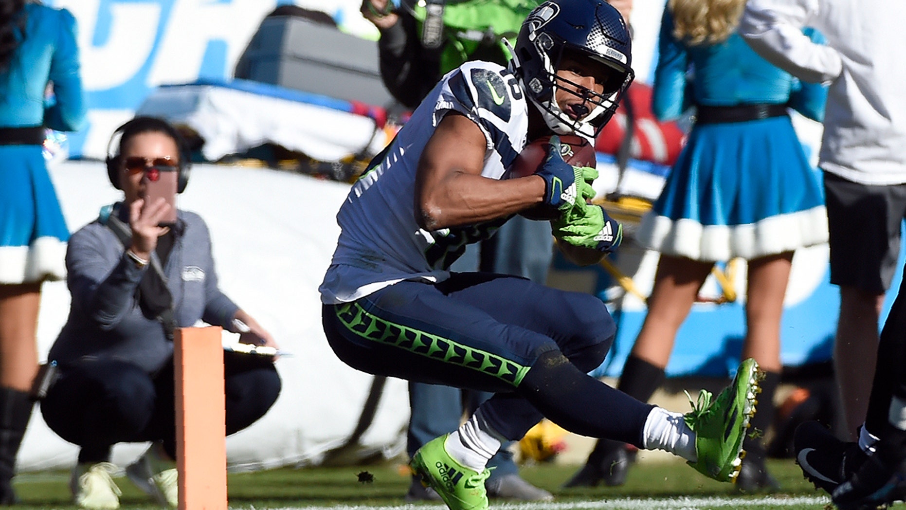 NFL Playoff Bracket: Which Teams Can Make the Postseason in Week 16?