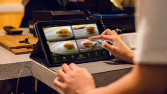 Shake Shack customer hits 'no tip' at kiosk, then watches prices jump in viral video - Fox News
