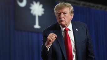 Trump stops mid-rally after protester erupts and sends him a message about mom - Fox News