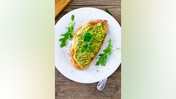 $20 avocado toast fuels OUTRAGE at airport - Fox News