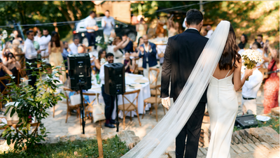 Wedding guests asked to help pay the bill can respond this way, etiquette expert says - Fox News