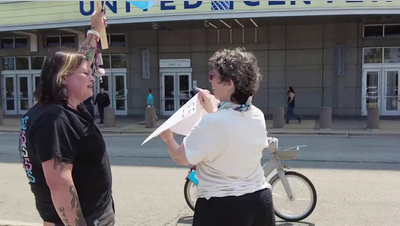 Pro-trans activists counter Sophie Cunningham supporters before Fever-Sky game - Fox News