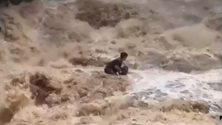 Terrifying moment tourists are swept away by sudden flood at Thai waterfall - Fox News