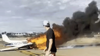 Two killed in fiery, fatal Cessna airplane crash at San Diego airport - Fox News
