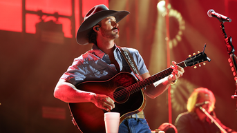 The accidental career path that turned a college quarterback into a country star - Fox News