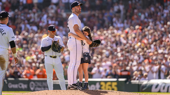 Ace pitcher's tearful retirement ceremony left out one notable detail - Fox News