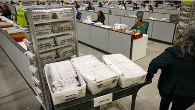 Election expert says judge is trying to ‘run out the clock’ on Trump mail-ballot rule - Fox News