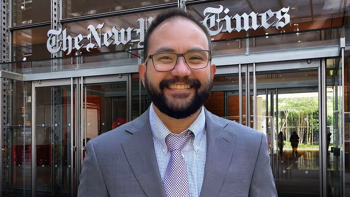 La policía lleva a cabo unas detenciones impactantes tras hallar muerto a tiros a un directivo de « New York Times » - Fox News