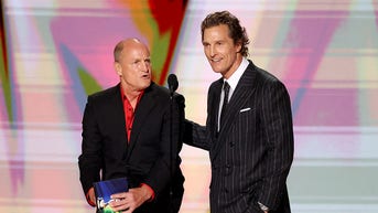 Oscar winner shares the math 'the parties pray you never do' before midterms - Fox News