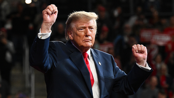 Trump plantea la idea del «Océano Trump» mientras bromea sobre cambiar el nombre de importantes cursos de agua en un mitin de « Tennessee » - Fox News