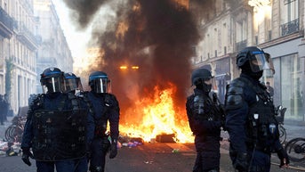 fire riot police - Fox News