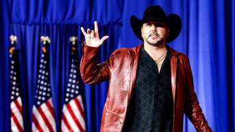Jason Aldean hits the campaign trail as midterm races heat up - Fox News