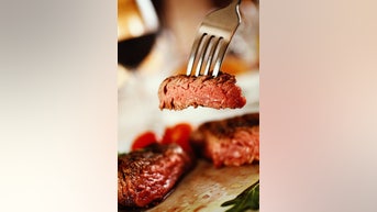 Restaurant did STEAK swap, customer says - Fox News