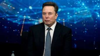 Elon Musk issues warning to Democrats considering Tesla, SpaceX investigations - Fox News