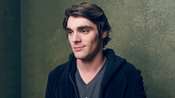 'Breaking Bad' star RJ Mitte dies at 34 just days after discussing hit show - Fox News