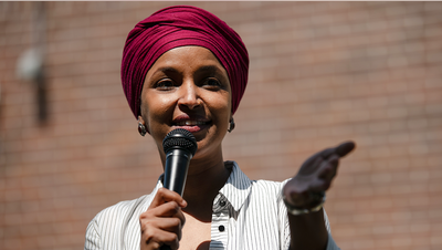 Ilhan Omar dodges questions linked to immigration probe - Fox News