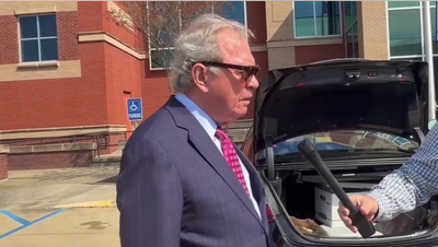 Alex Murdaugh defense attorney addresses judge's last-minute criticism outside the courthouse - Fox News