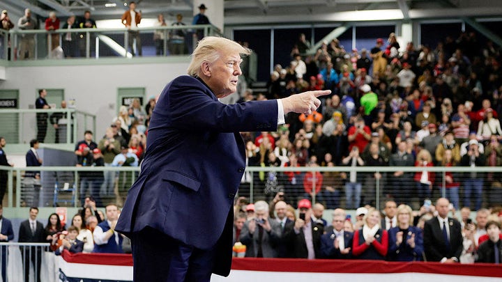 pointing - Fox News