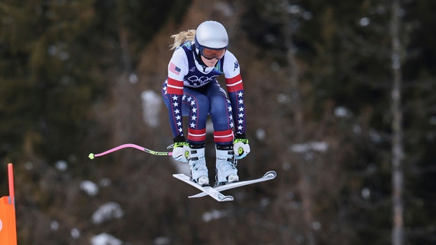 Lindsey Vonn stuns during training session