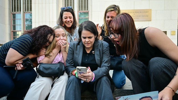 Social media addiction trial attorney reportedly uses candy jar to show net worth of Big Tech giants