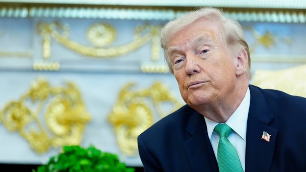 Το ΝΑΤΟ κάνει «πολύ ανόητο λάθος», λέει ο Τραμπ