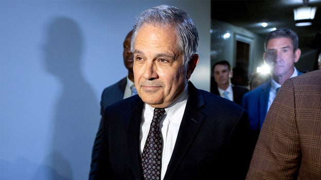 White House blasts Philadelphia DA over ICE arrest threat amid airport staffing push: 'Disgraceful'