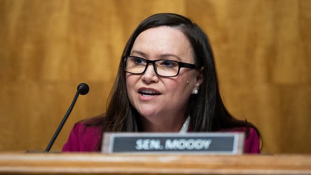 Sen Moody pushes to block senator travel funds during DHS shutdown