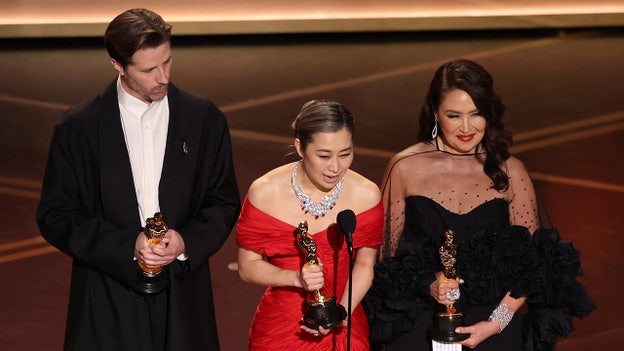 'KPop Demon Hunters' wins Animated Feature