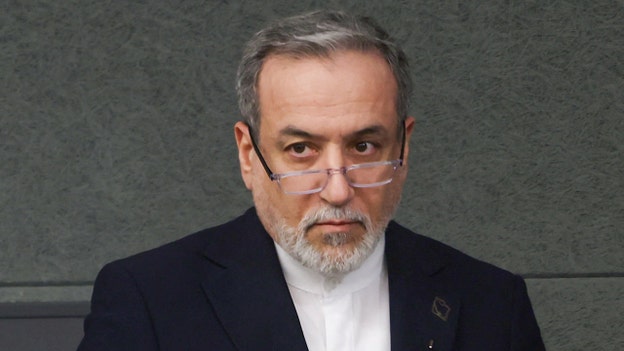 Iran's foreign minister to visit Pakistan, Russia, Oman