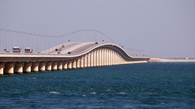 Bahrain-Saudi bridge shut down following Iranian threats against infrastructure
