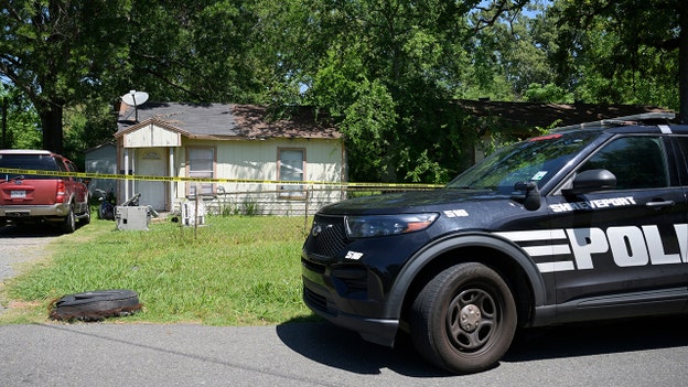 Shooter's girlfriend called 911 saying she had been shot, children taken