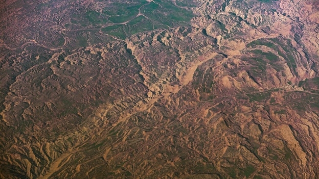 How Iran’s terrain could shape rescue efforts after downed F-15E fighter jet