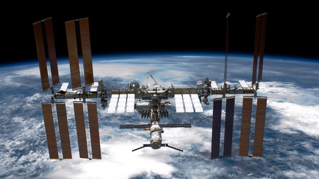 Crew says ‘every single thing’ learned on ISS proved useful for Moon mission
